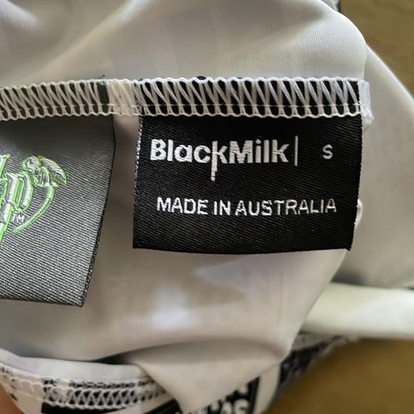 Blackmilk Harry Potter Daily Prophet Leggings - Picture 8 of 10